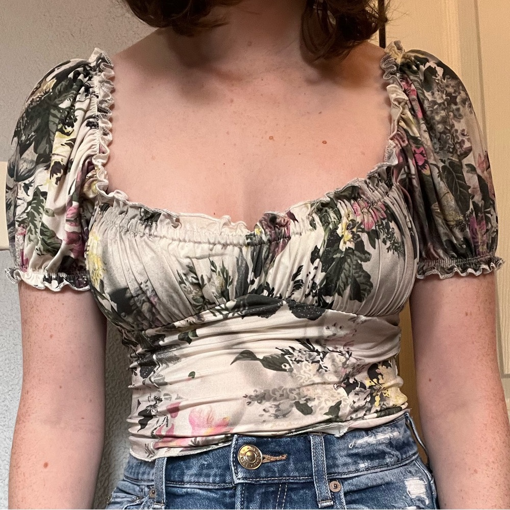 urban outfitters floral peasant top